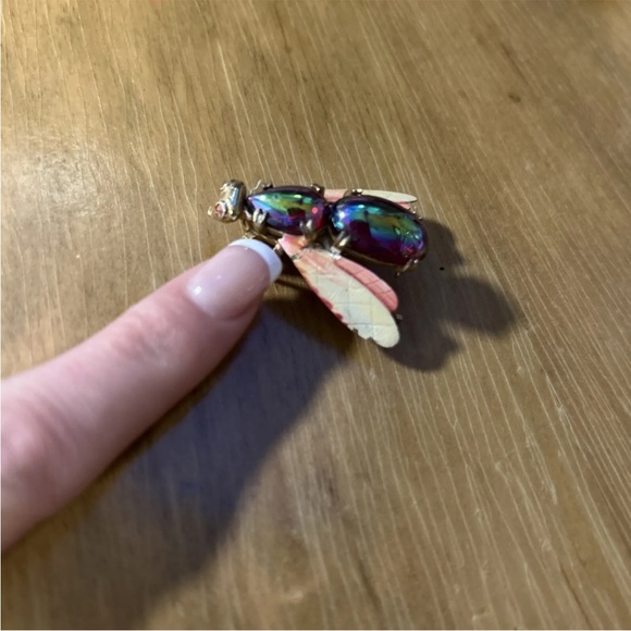 Vintage Joseph Warner Signed Bee Pin, Honeybee Brooch Fly - Picture 4 of 5